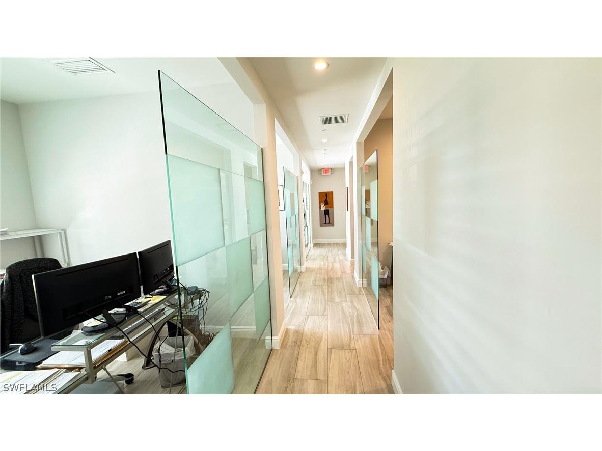750 11th Street S #101 Naples FL 34102 226012272 image6
