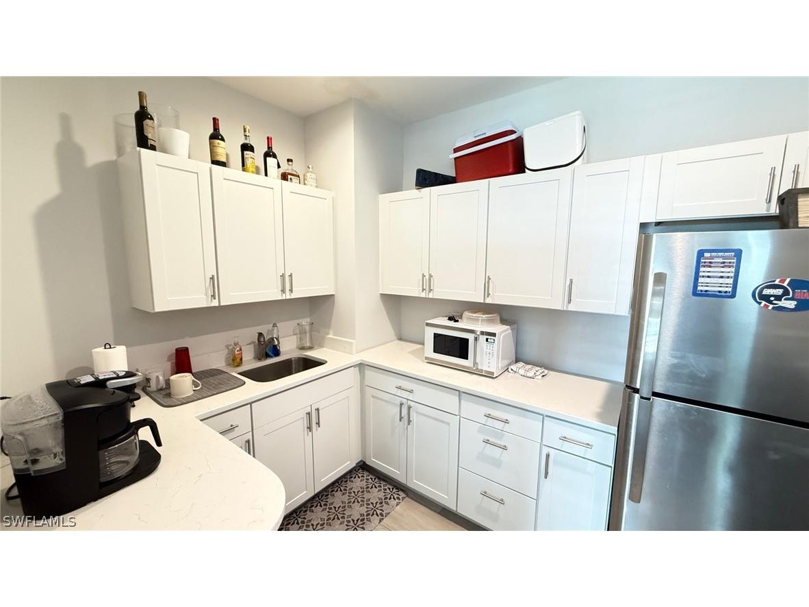 750 11th Street S #101 Naples FL 34102 226012272 image8