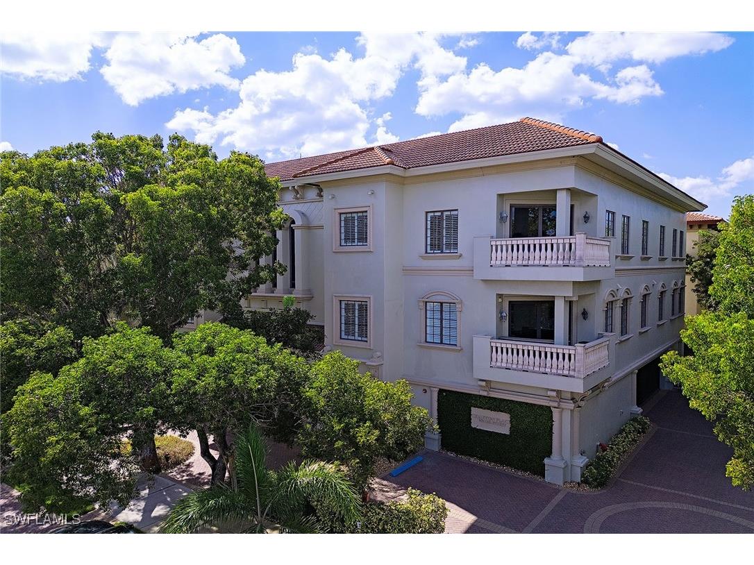 750 11th Street S #C Naples FL 34102 225078121 image21