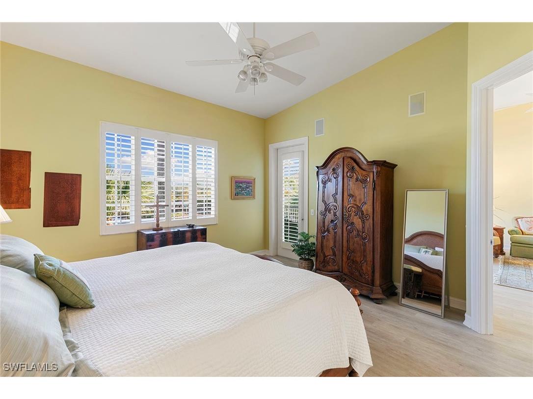 750 Bentwater Circle #203 Naples FL 34108 225085112 image10