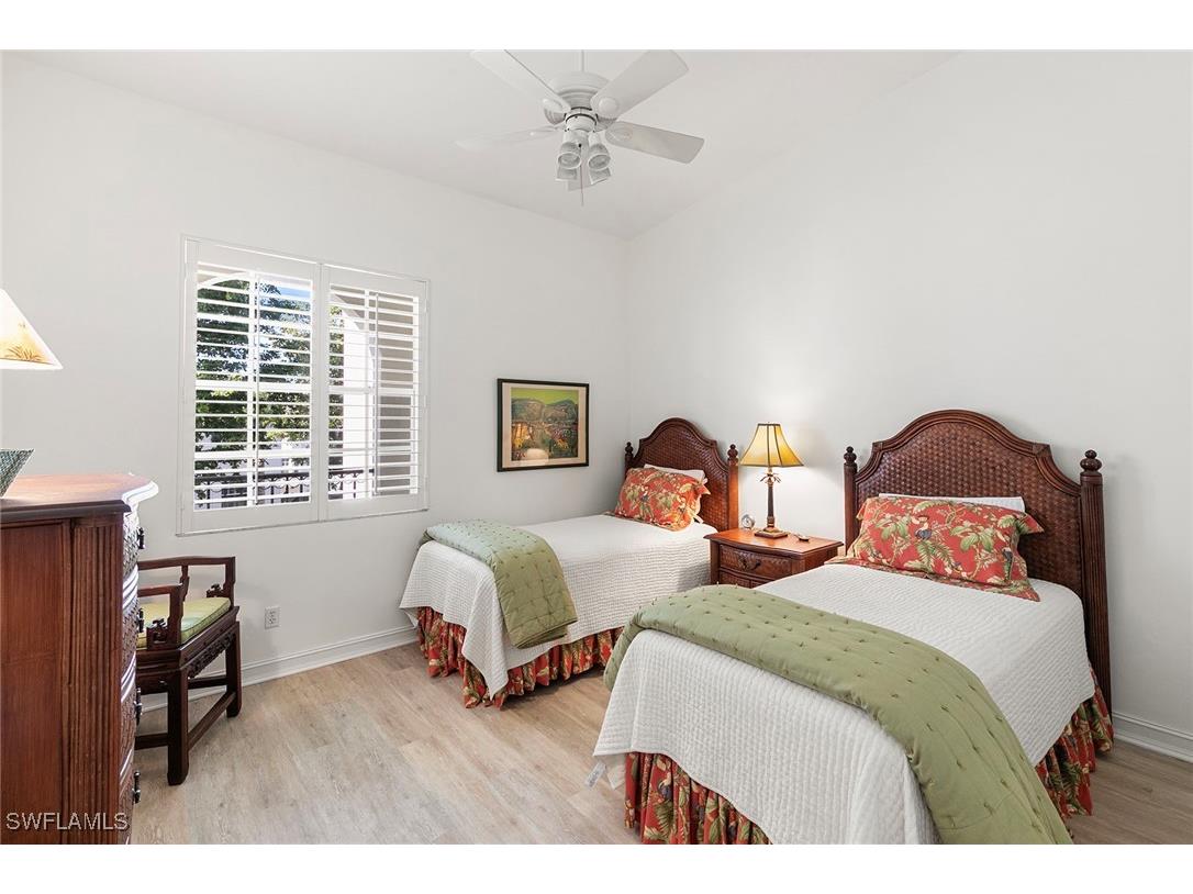 750 Bentwater Circle #203 Naples FL 34108 225085112 image12