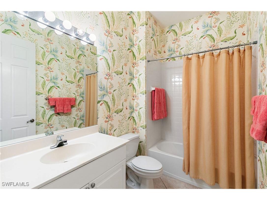 750 Bentwater Circle #203 Naples FL 34108 225085112 image13
