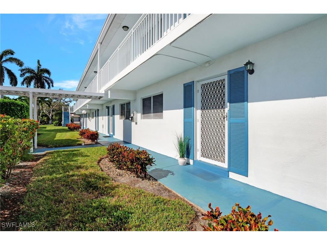 750 Mooring Line Drive #105 Naples FL 34102 225075803 image2