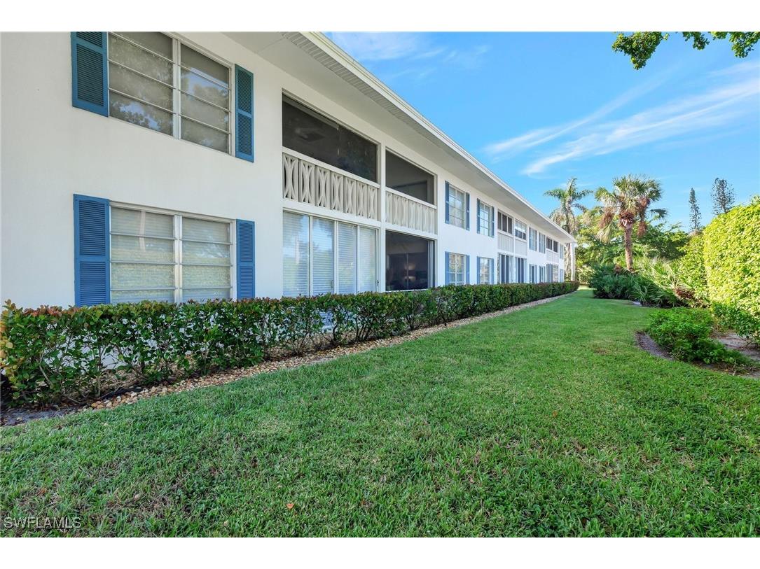 750 Mooring Line Drive #105 Naples FL 34102 225075803 image3