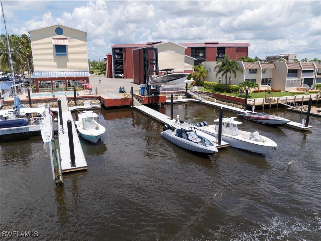 750 River Point B3-1 Drive Naples FL 34102 225080467 image2