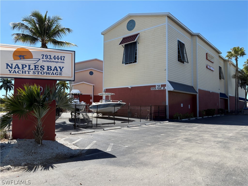 750 River Point Drive Naples FL 34102 226006014 image1