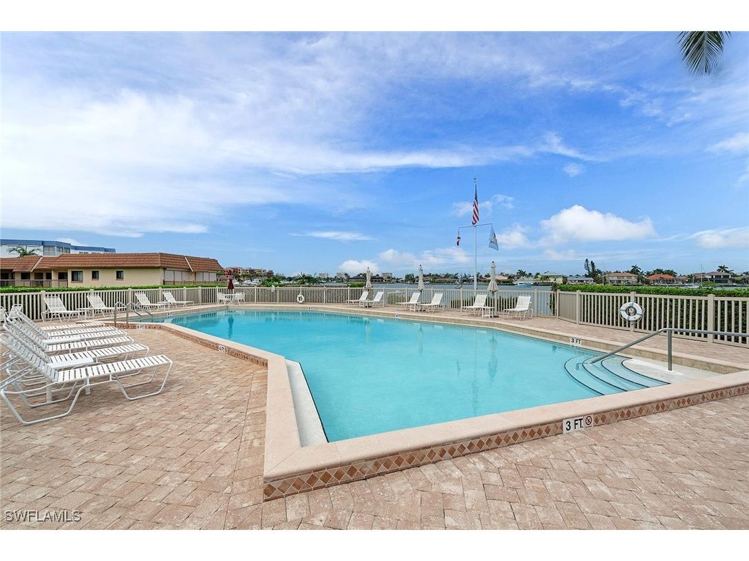 750 W Elkcam Circle #315 Marco Island FL 34145 225074243 image12