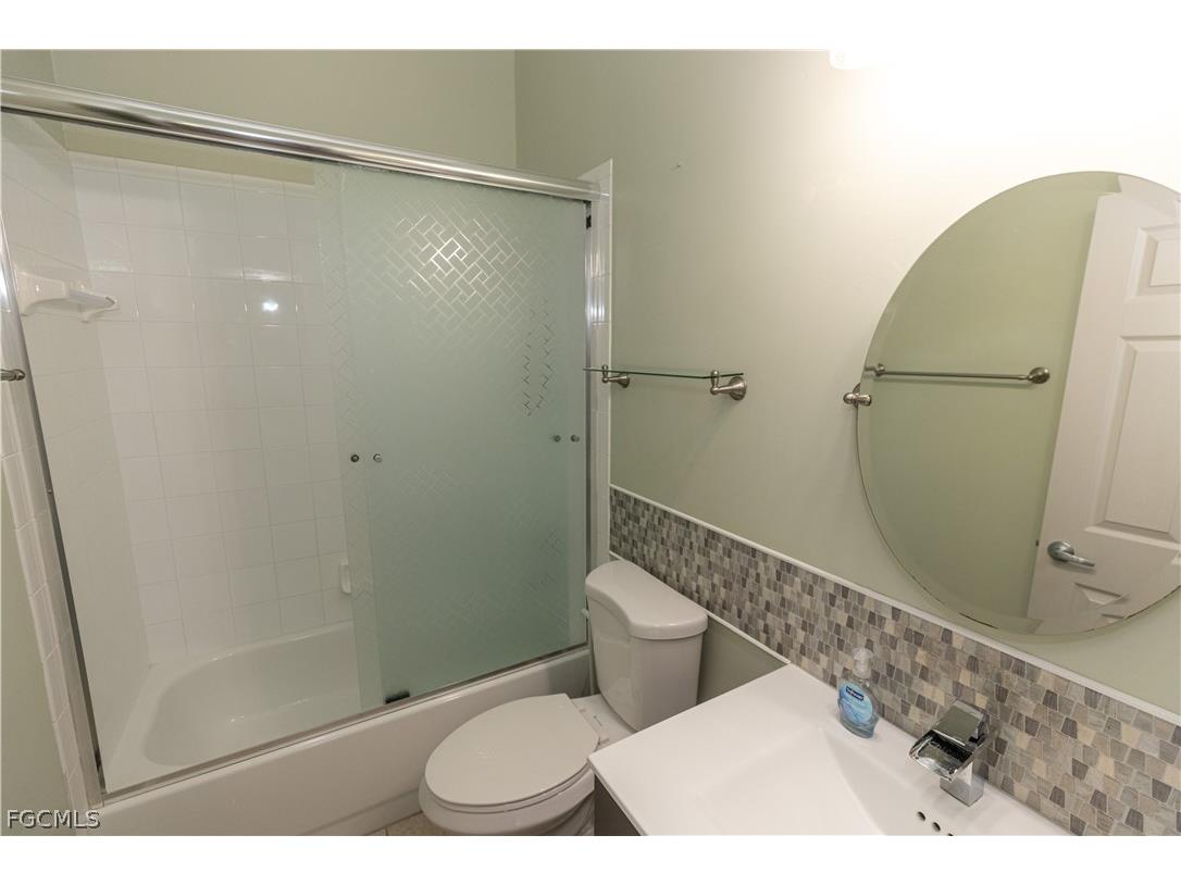 7500 Cameron Circle Fort Myers FL 33912 2026000912 image19
