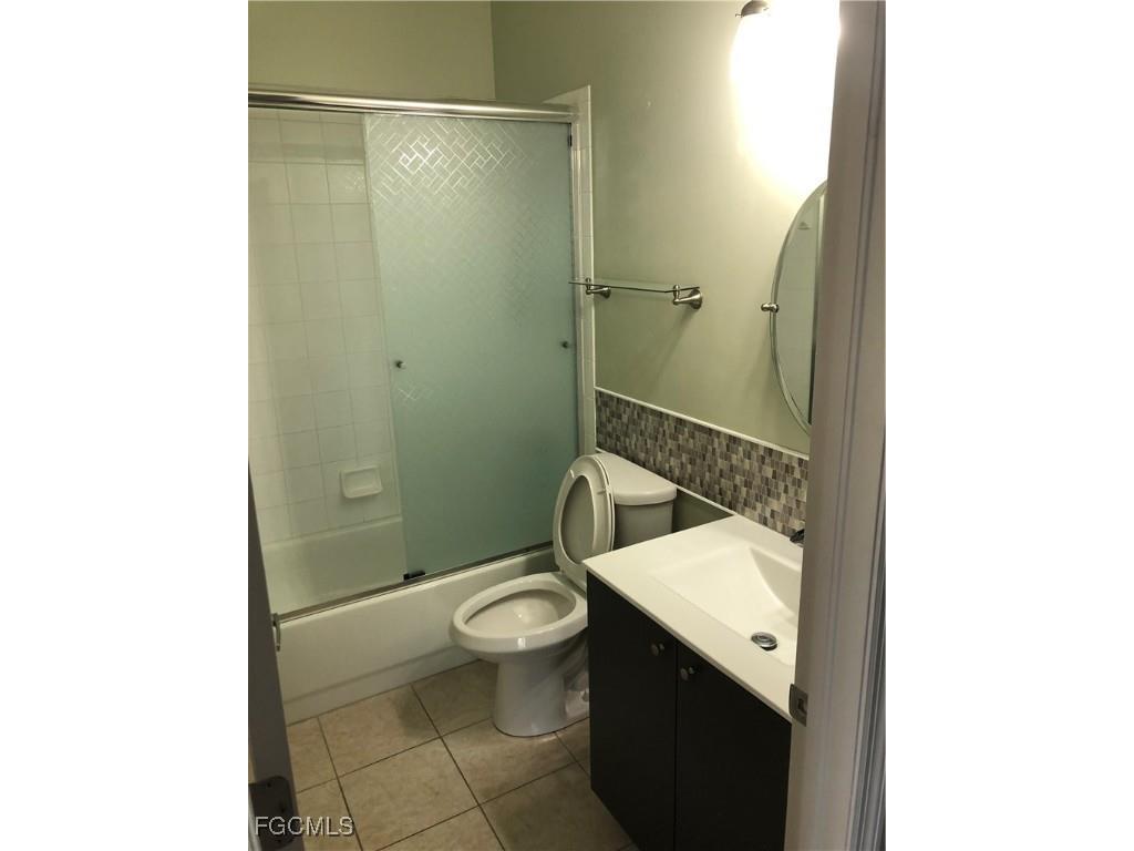 7500 Cameron Circle Fort Myers FL 33912 2026000912 image8