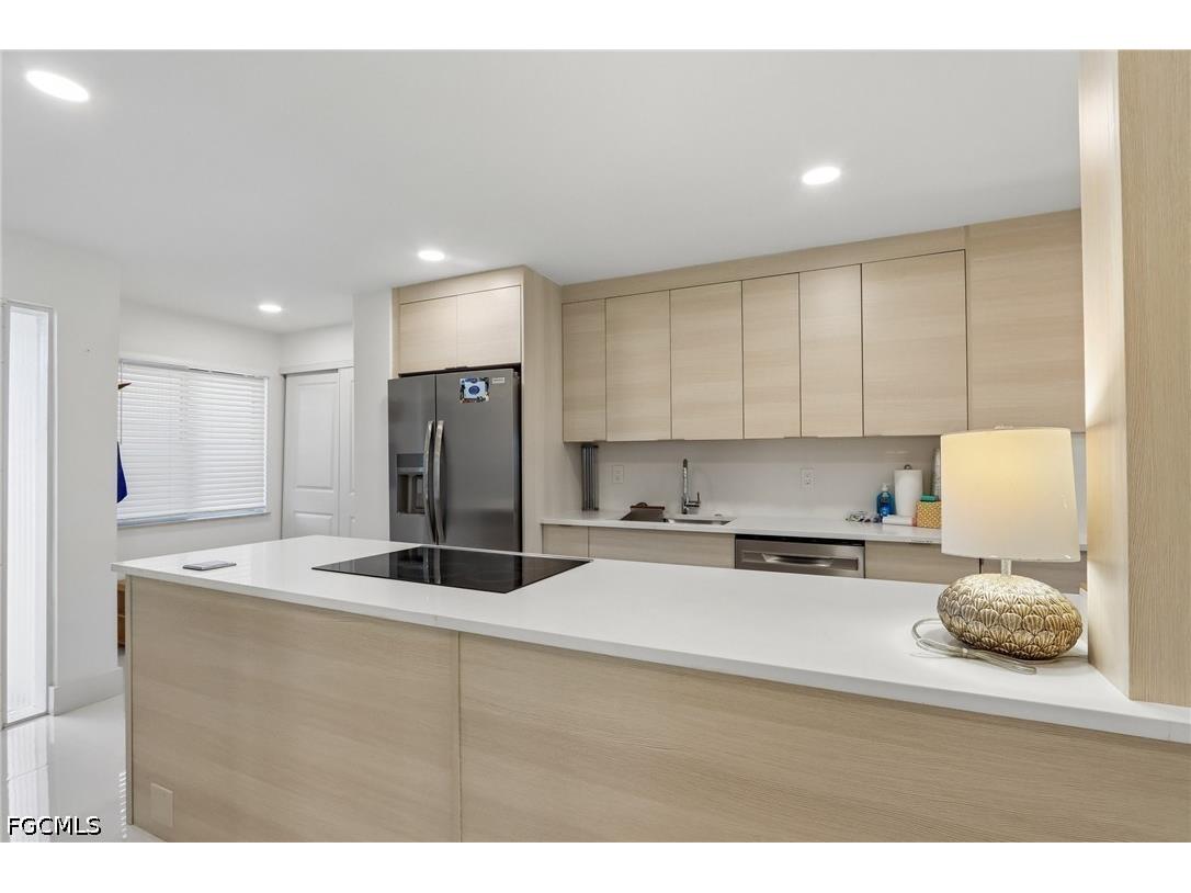 7500 Estero Boulevard #102 Fort Myers Beach FL 33931 2026022069 image5