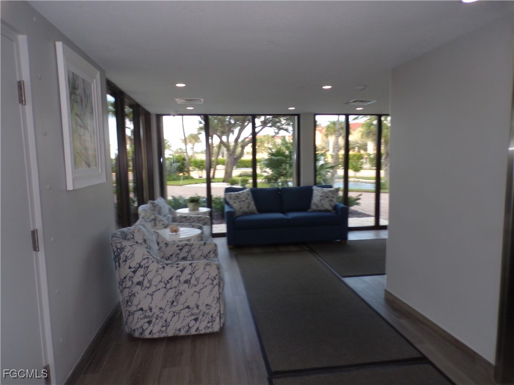7500 Estero Boulevard #201 Fort Myers Beach FL 33931 2025017440 image18