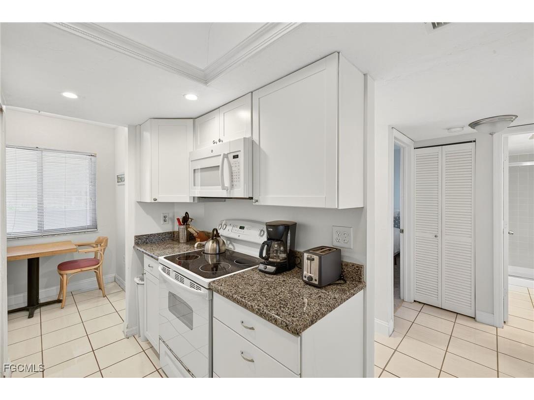 7500 Estero Boulevard #706 Fort Myers Beach FL 33931 2025012510 image13