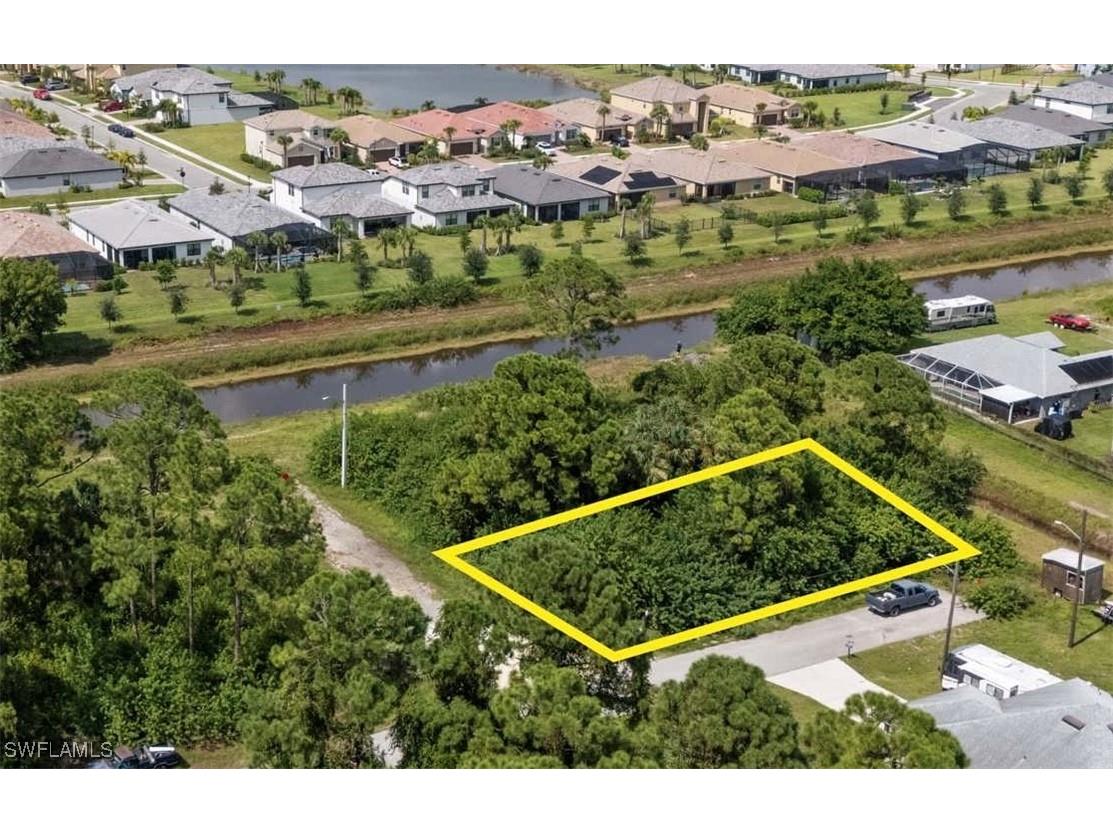 7500 Tena Avenue N Lehigh Acres FL 33971 224066097 image1