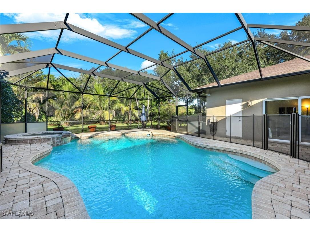 7500 Woodland Bend Circle Fort Myers FL 33912 225077548 image26