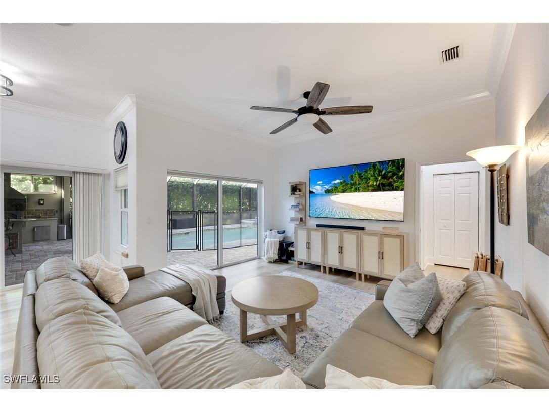 7500 Woodland Bend Circle Fort Myers FL 33912 225077548 image5