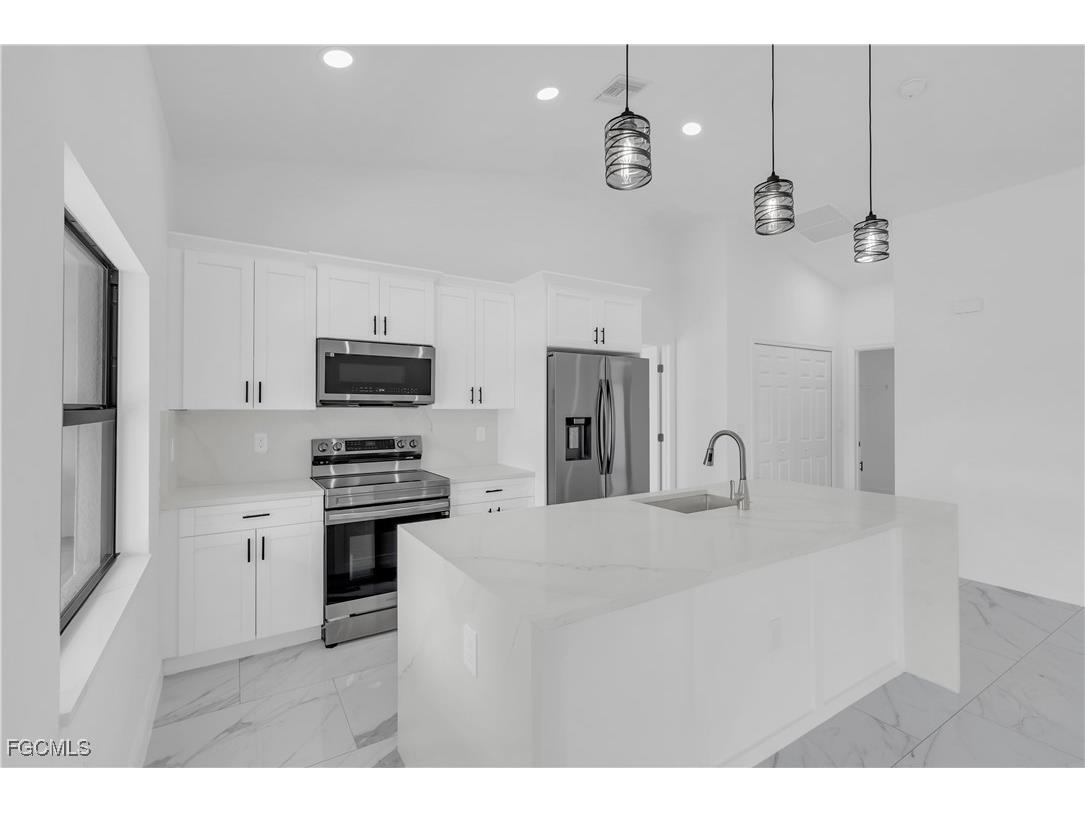 7501 19th Terrace Labelle FL 33935 2025012561 image9