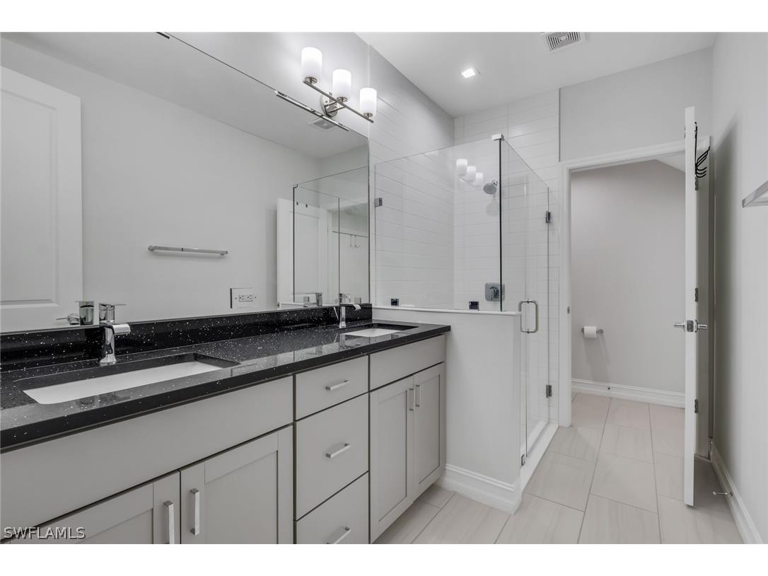 7501 Carnegie Way Naples FL 34119 226011379 image15