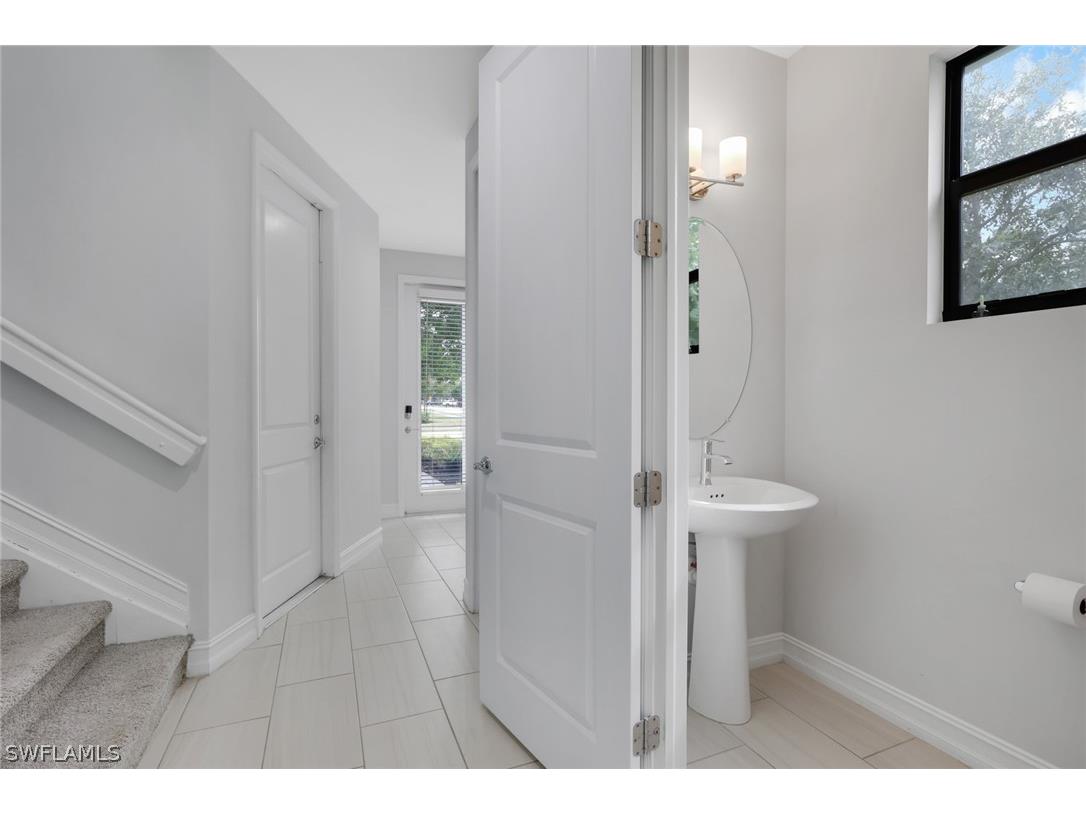 7501 Carnegie Way Naples FL 34119 226011379 image17