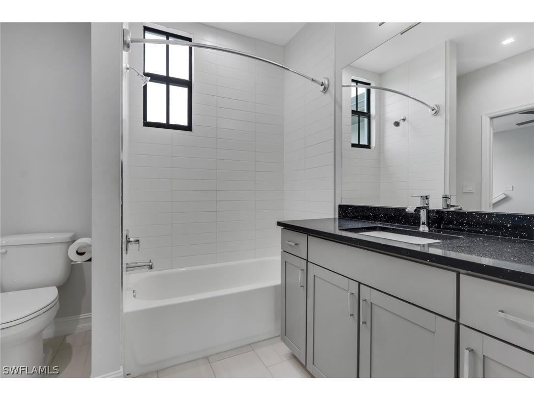 7501 Carnegie Way Naples FL 34119 226011379 image22