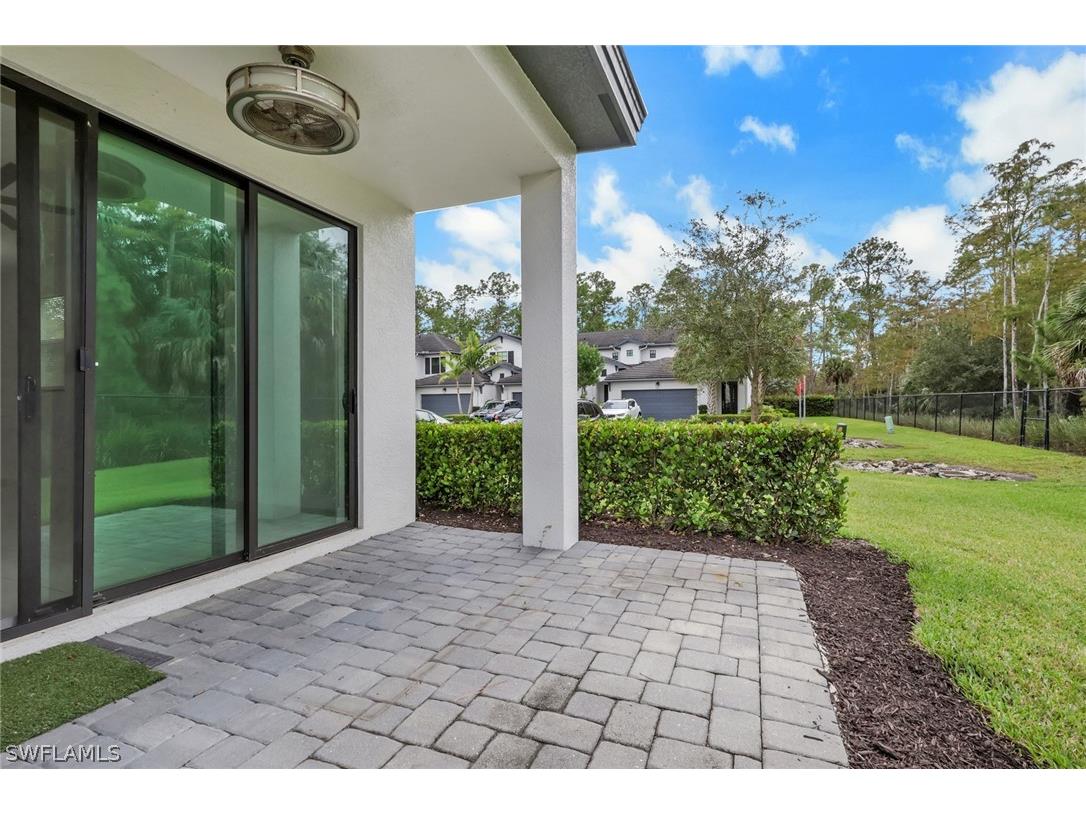 7501 Carnegie Way Naples FL 34119 226011379 image25