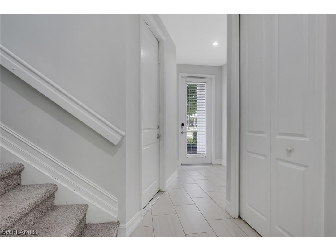 7501 Carnegie Way Naples FL 34119 226011379 image3