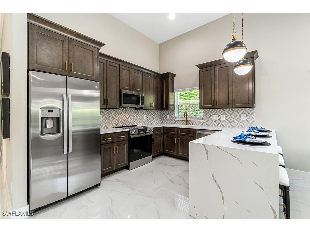 7501 San Miguel Way Naples FL 34109 225053805 image6