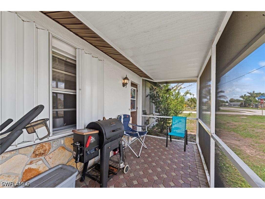 7503 Sanibel Boulevard Fort Myers FL 33967 226014291 image2