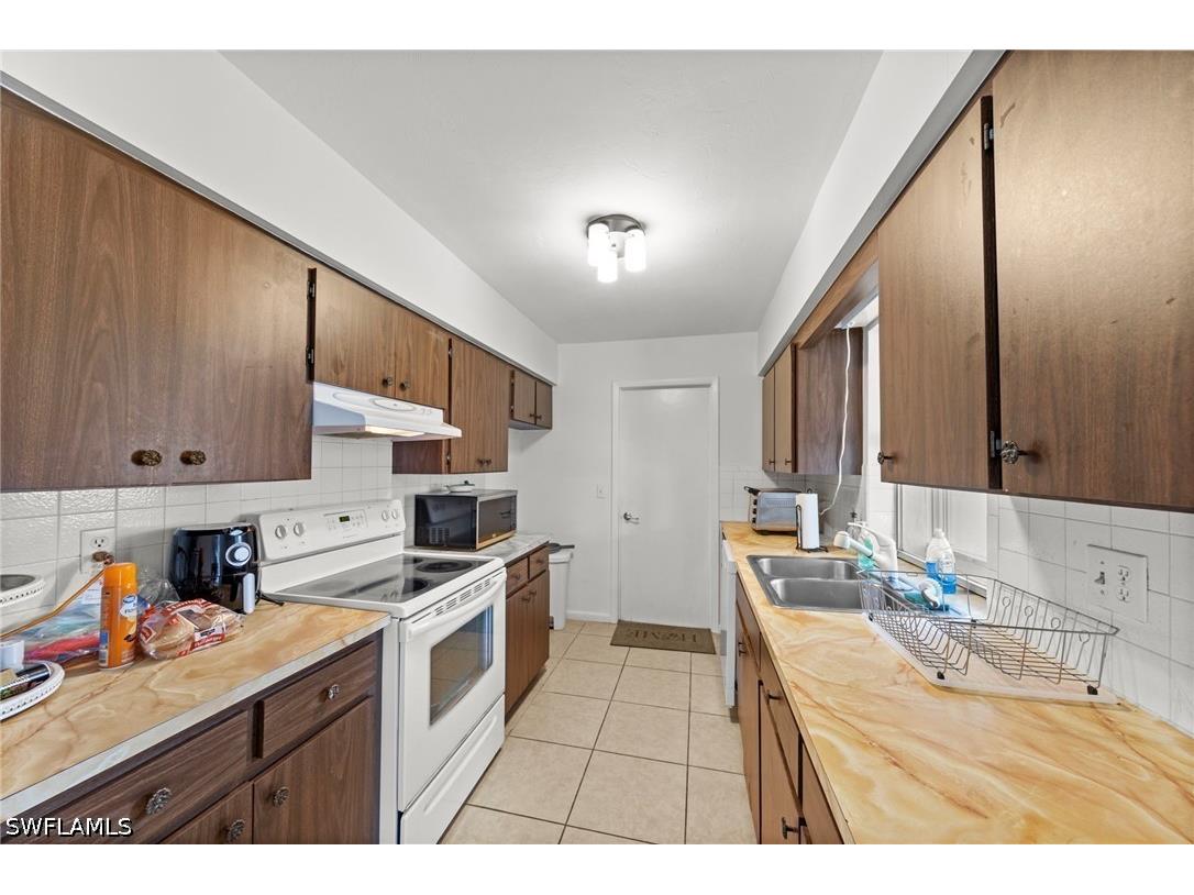 7503 Sanibel Boulevard Fort Myers FL 33967 226014291 image3