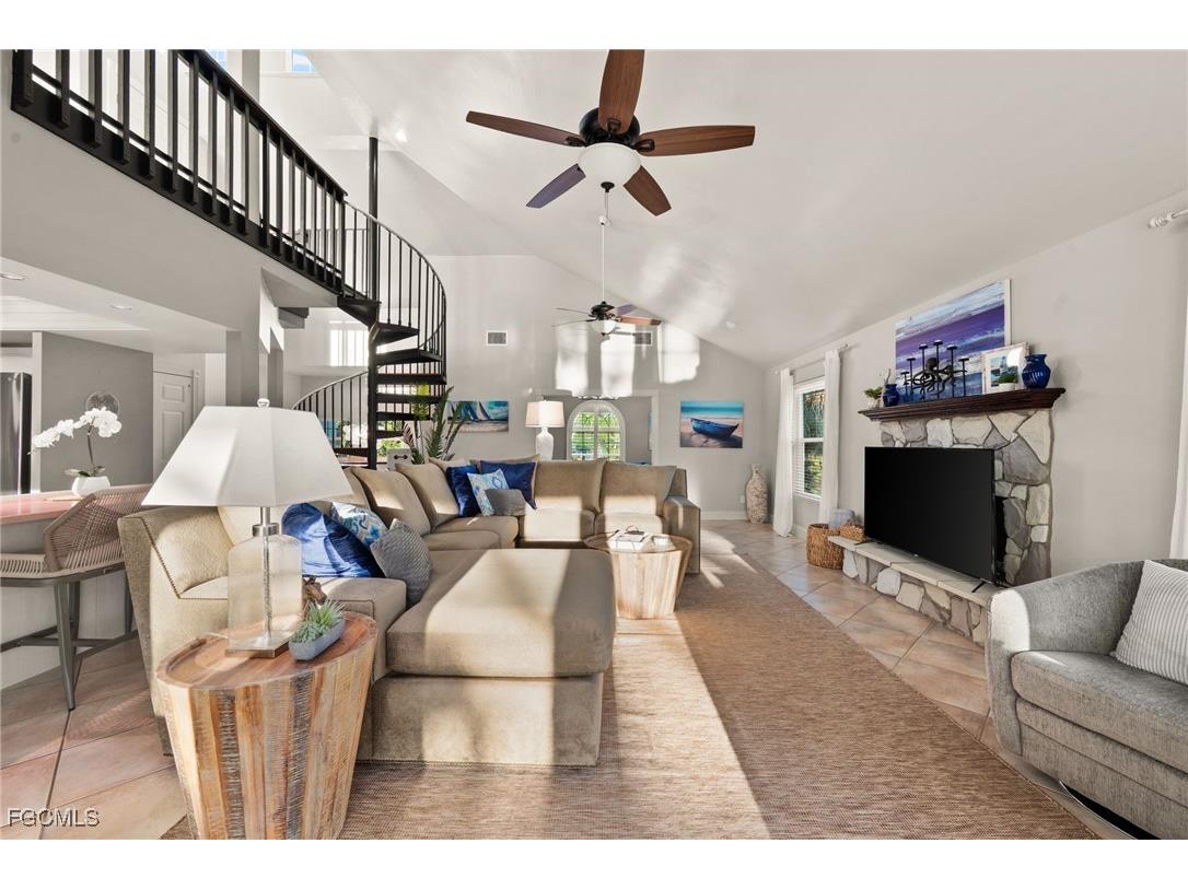 7507 Grande Pine Road Bokeelia FL 33922 2025024276 image10