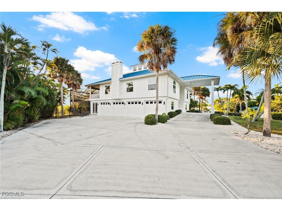 7507 Grande Pine Road Bokeelia FL 33922 2025024276 image39