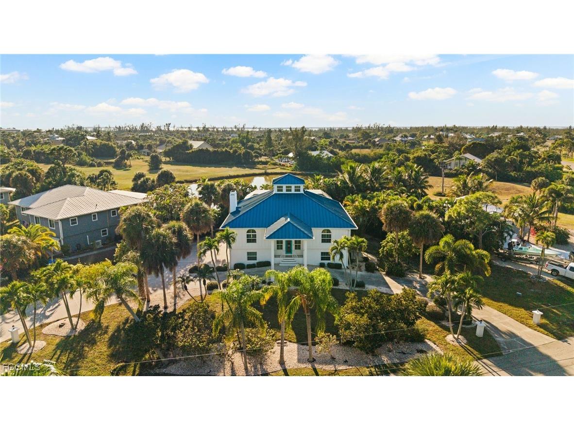 7507 Grande Pine Road Bokeelia FL 33922 2025024276 image6