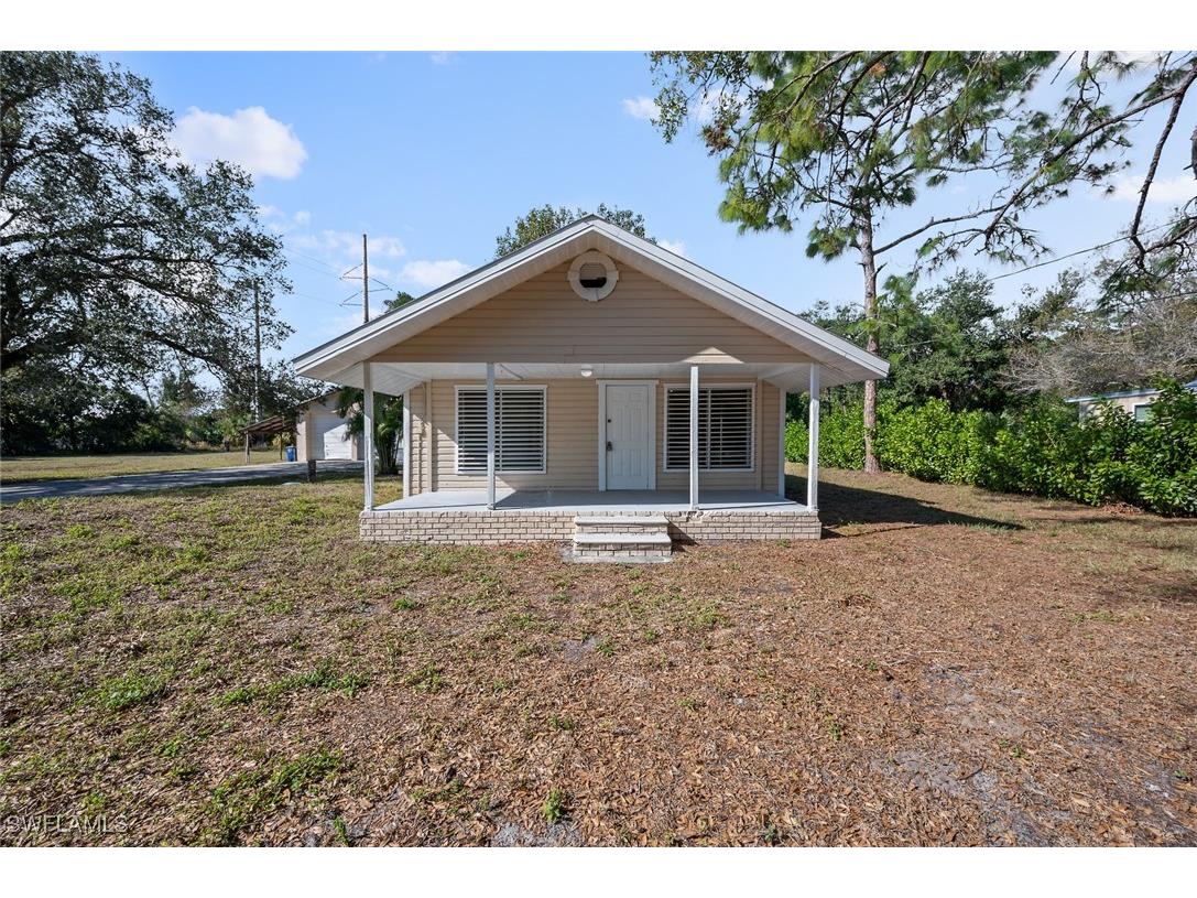 7510 Marx Drive North Fort Myers FL 33917 225006445 image1