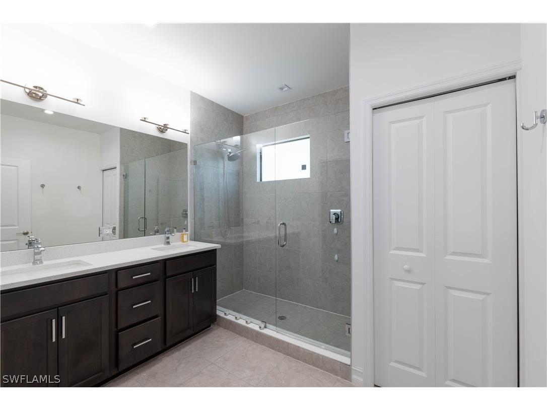 7510 Rockefeller Drive Naples FL 34119 226010435 image25