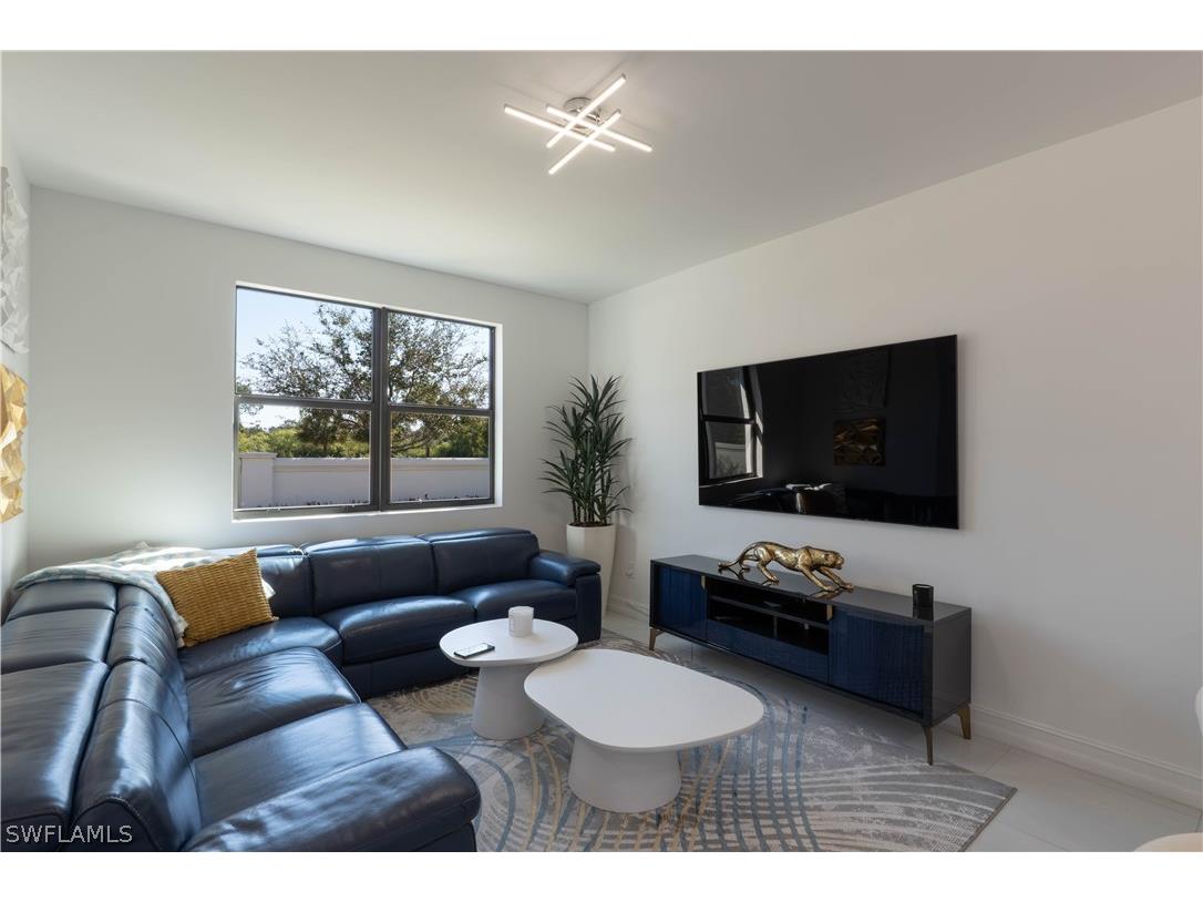 7510 Rockefeller Drive Naples FL 34119 226010435 image3