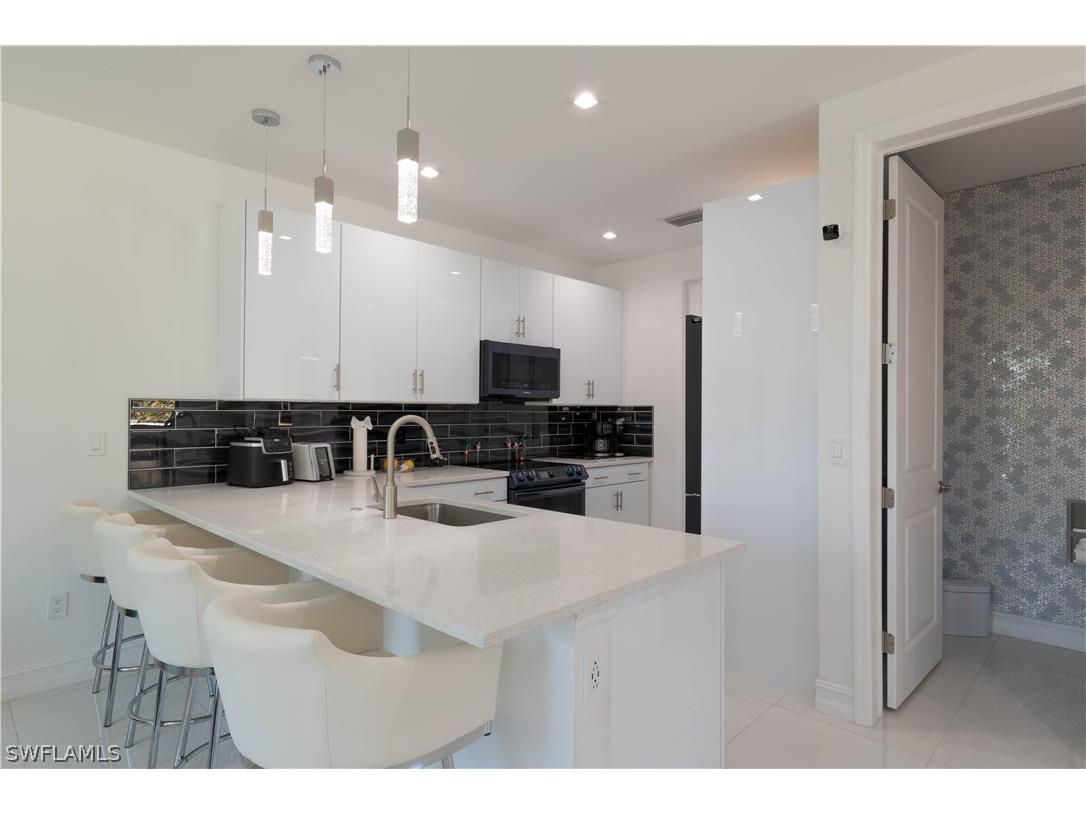7510 Rockefeller Drive Naples FL 34119 226010435 image5