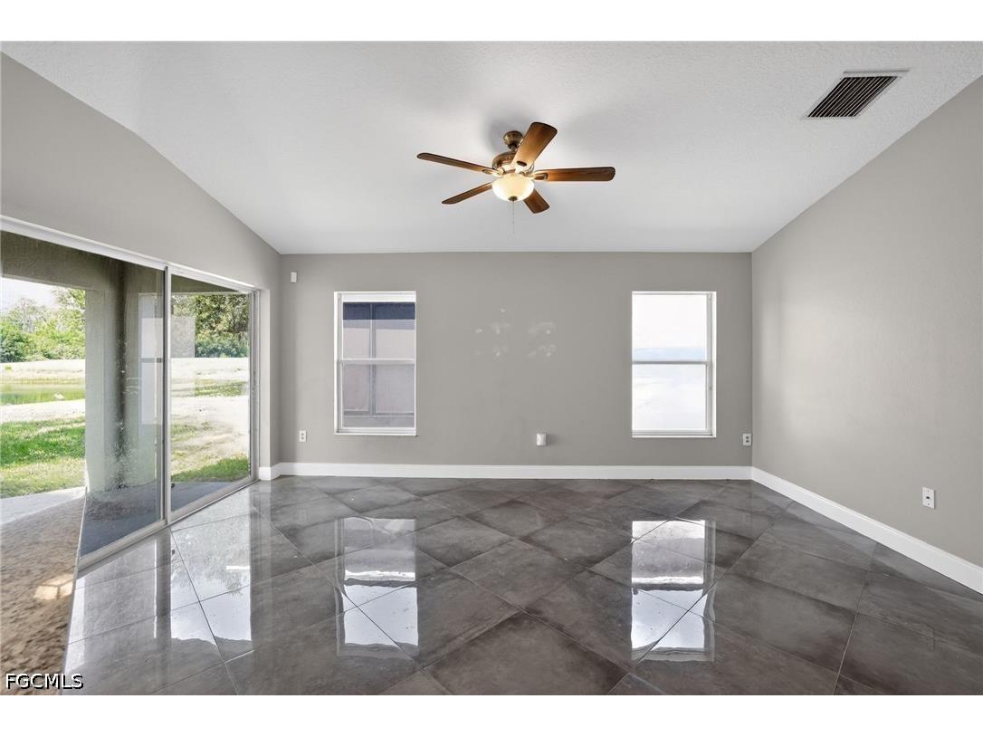 7513 Turtle View Drive Ruskin FL 33573 2026021039 image15