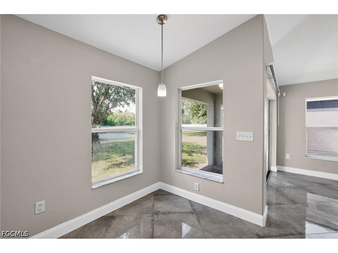 7513 Turtle View Drive Ruskin FL 33573 2026021039 image30