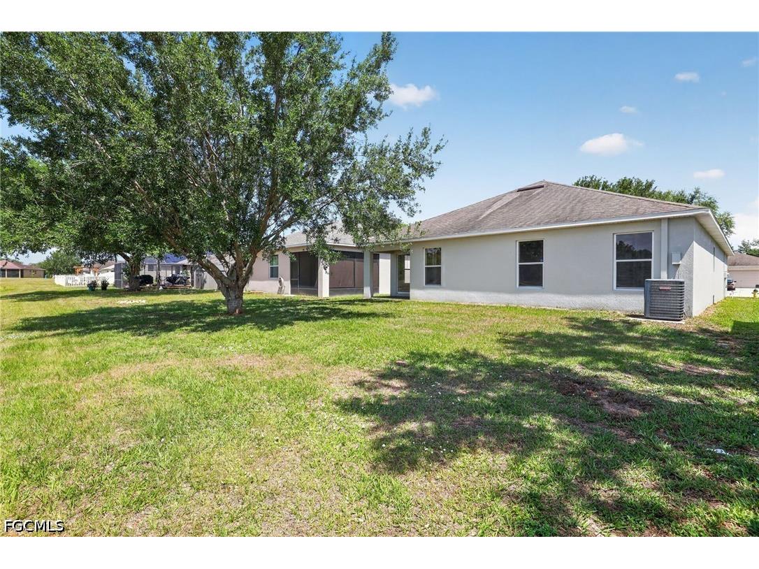 7513 Turtle View Drive Ruskin FL 33573 2026021039 image45