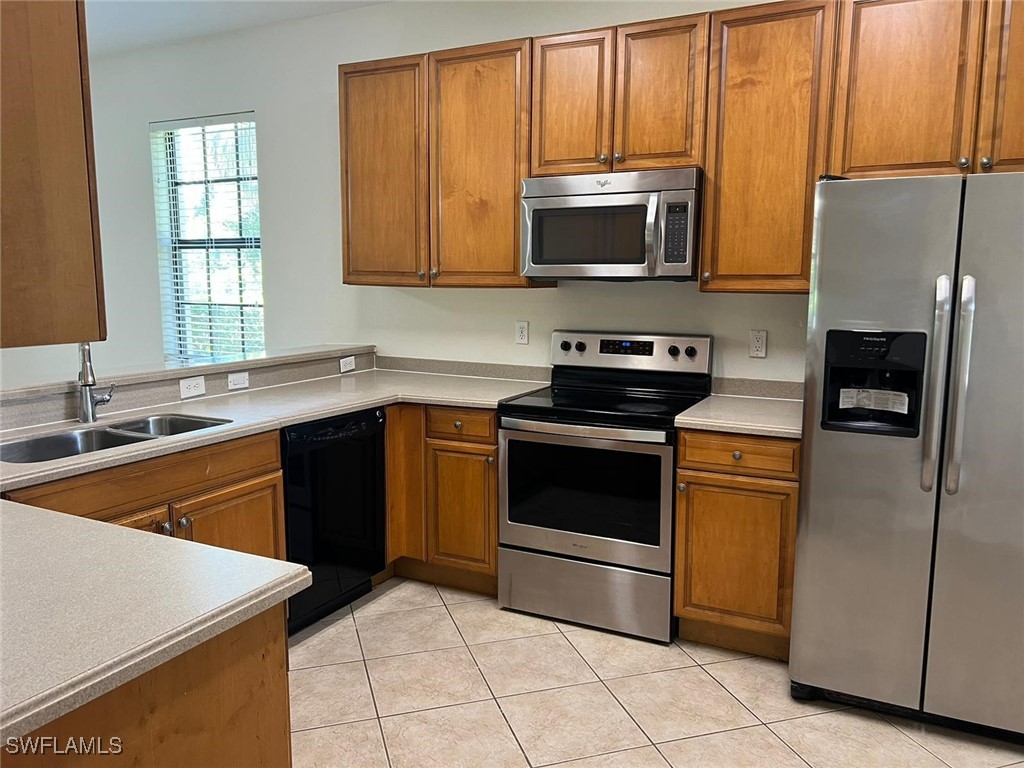 7515 Bristol Circle Naples FL 34120 225080821 image10