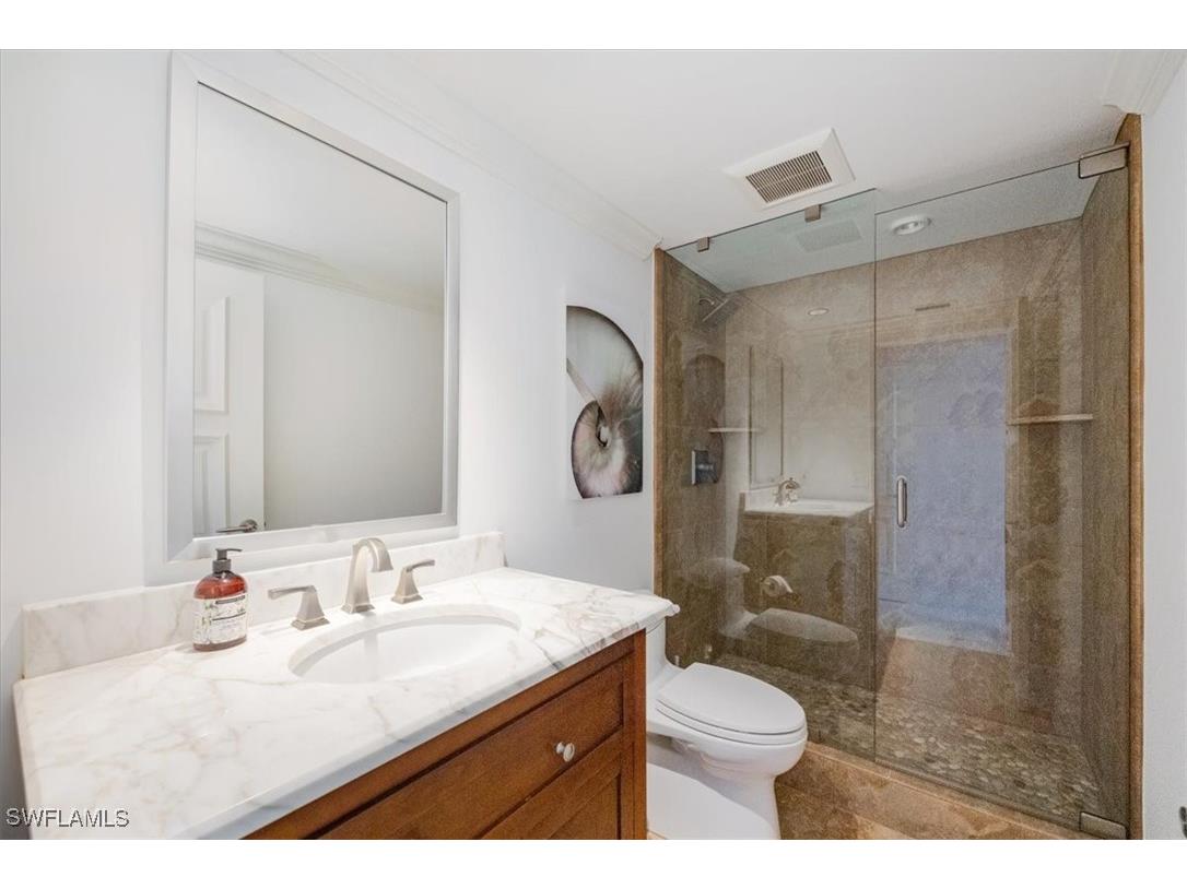 7515 Pelican Bay Boulevard #14A Naples FL 34108 225073145 image23