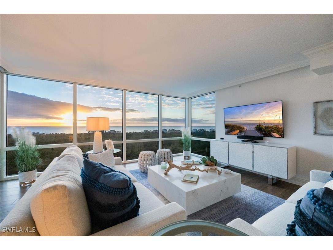 7515 Pelican Bay Boulevard #14A Naples FL 34108 225073145 image3