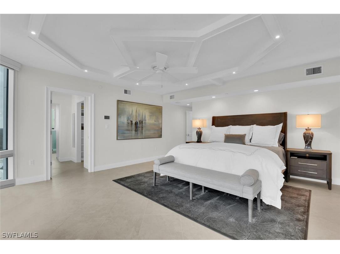 7515 Pelican Bay Boulevard #17D Naples FL 34108 226006943 image18