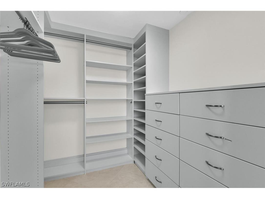 7515 Pelican Bay Boulevard #17D Naples FL 34108 226006943 image27