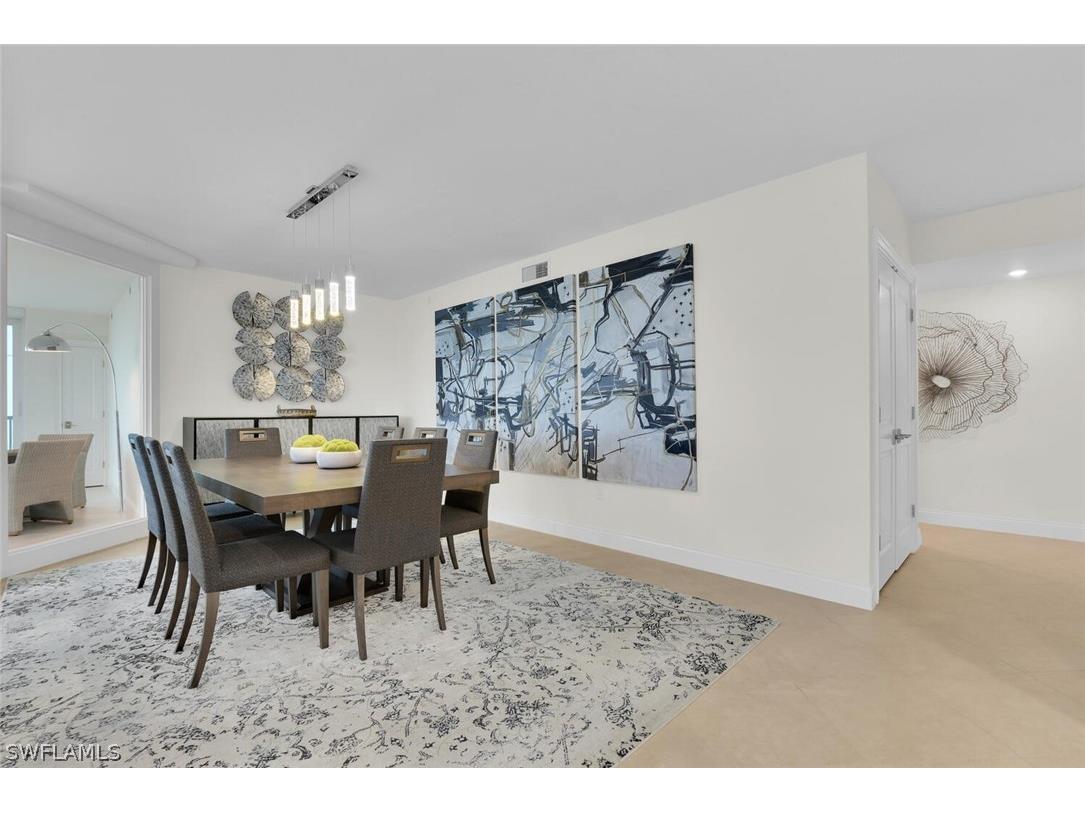 7515 Pelican Bay Boulevard #17D Naples FL 34108 226006943 image6