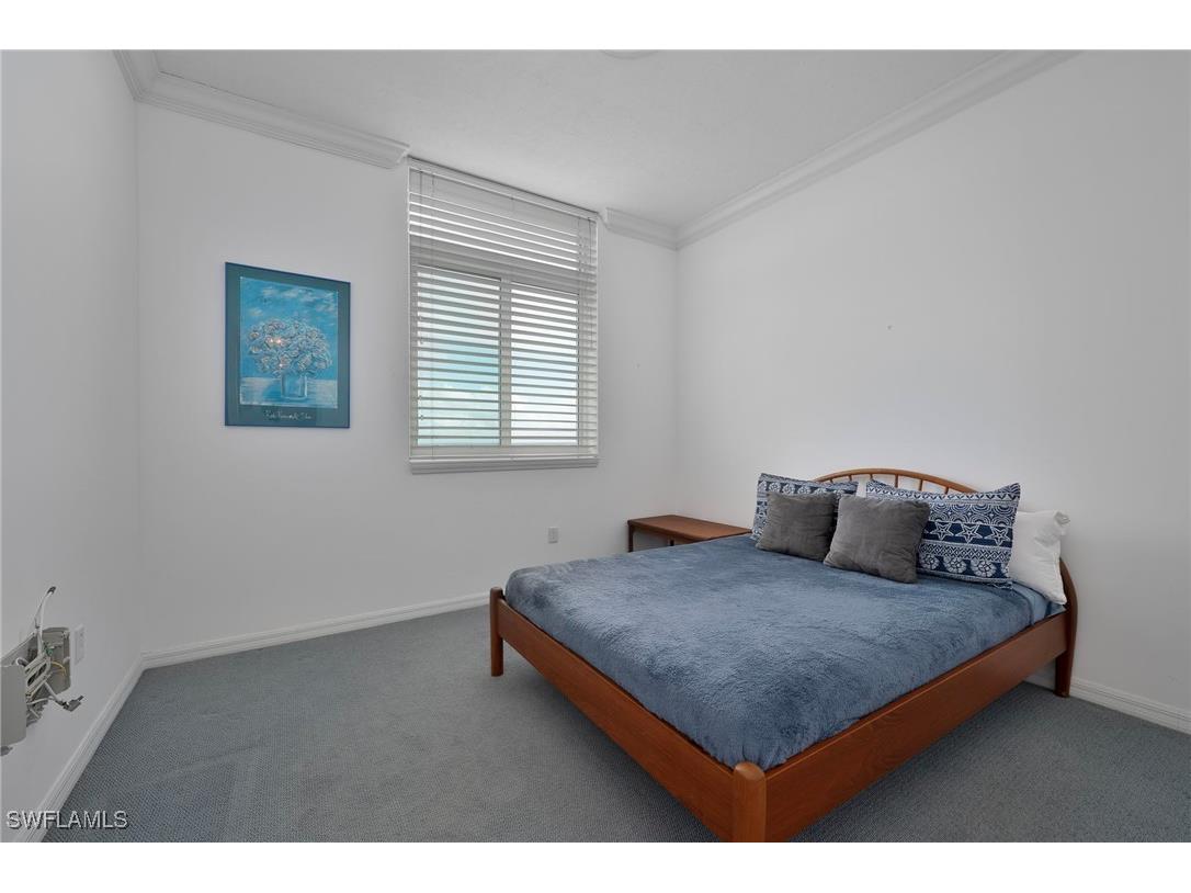 7515 Pelican Bay Boulevard #PH-C Naples FL 34108 225082307 image13