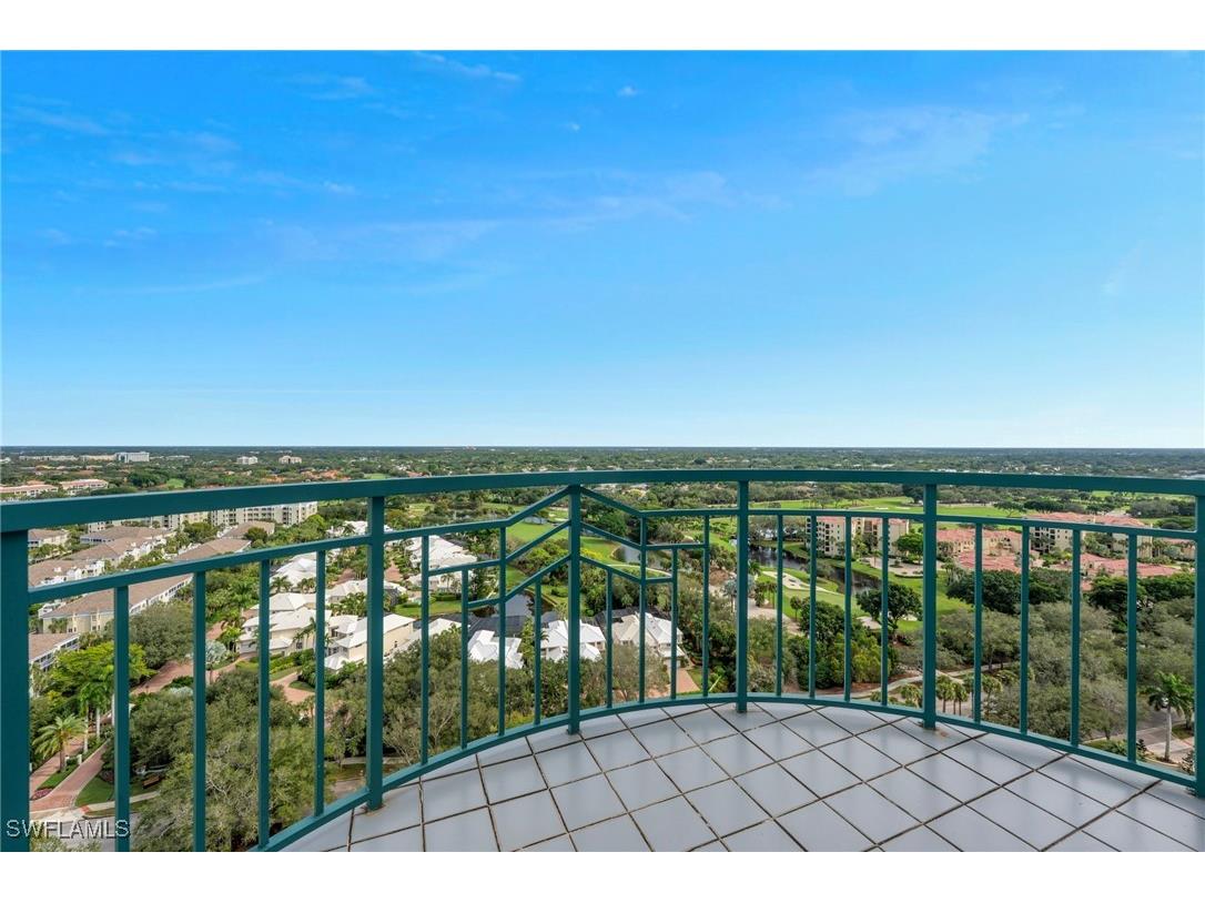 7515 Pelican Bay Boulevard #PH-C Naples FL 34108 225082307 image20