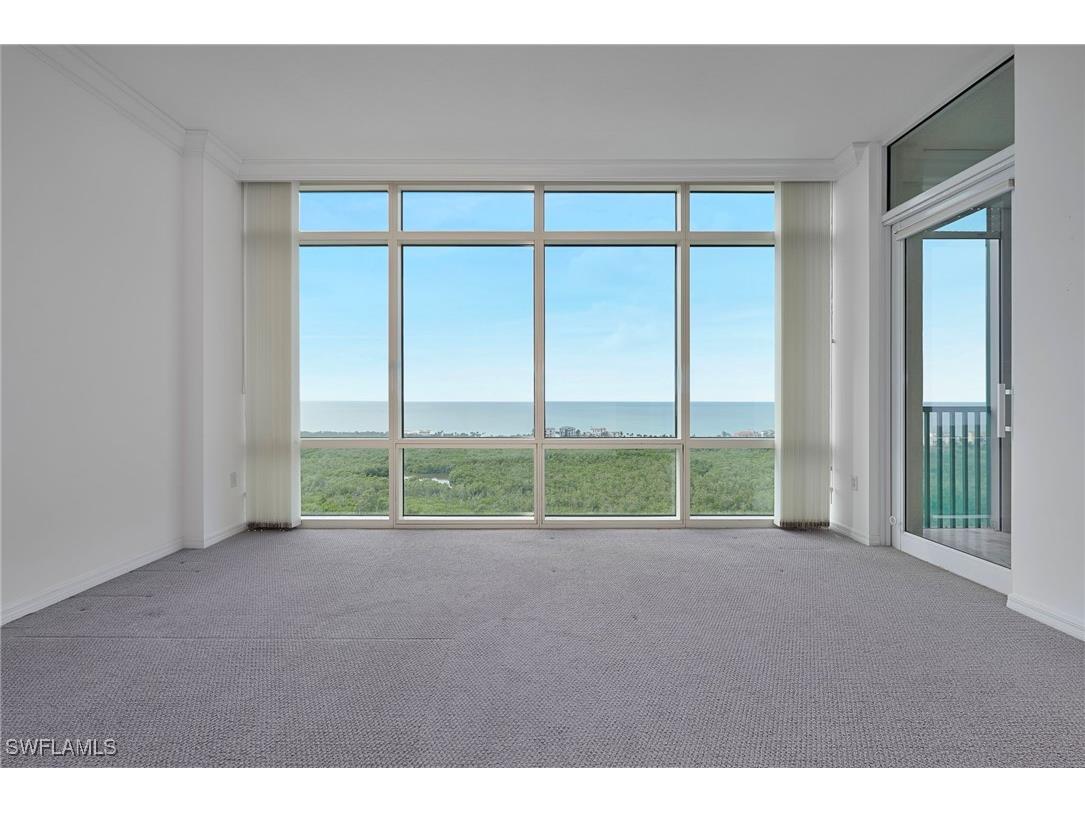 7515 Pelican Bay Boulevard #PH-C Naples FL 34108 225082307 image4