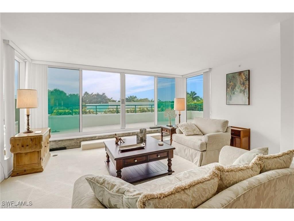 7515 Pelican Bay Boulevard #2A Naples FL 34108 225071804 image3