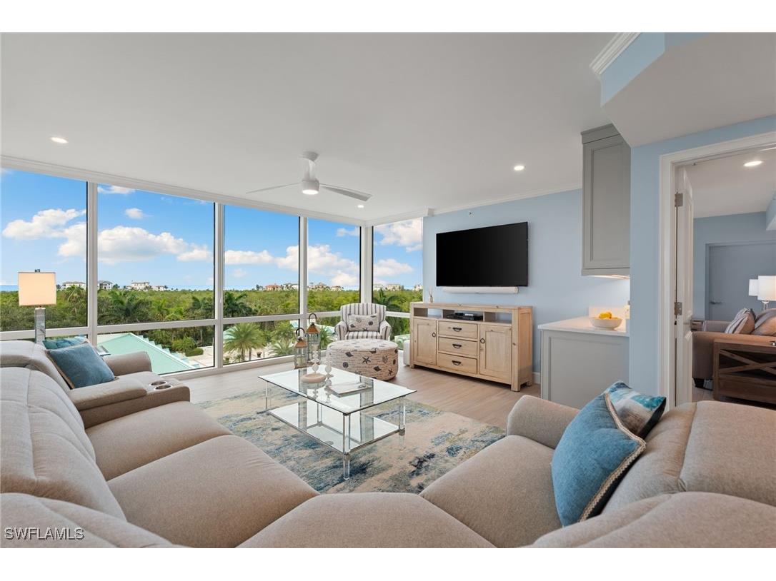 7515 Pelican Bay Boulevard #5A Naples FL 34108 225073026 image2