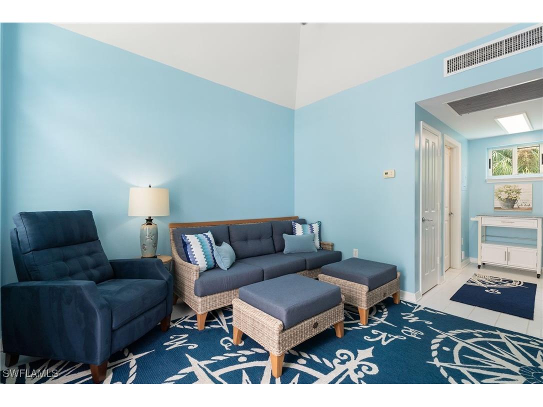 7515 Pelican Bay Boulevard #5A Naples FL 34108 225073026 image25